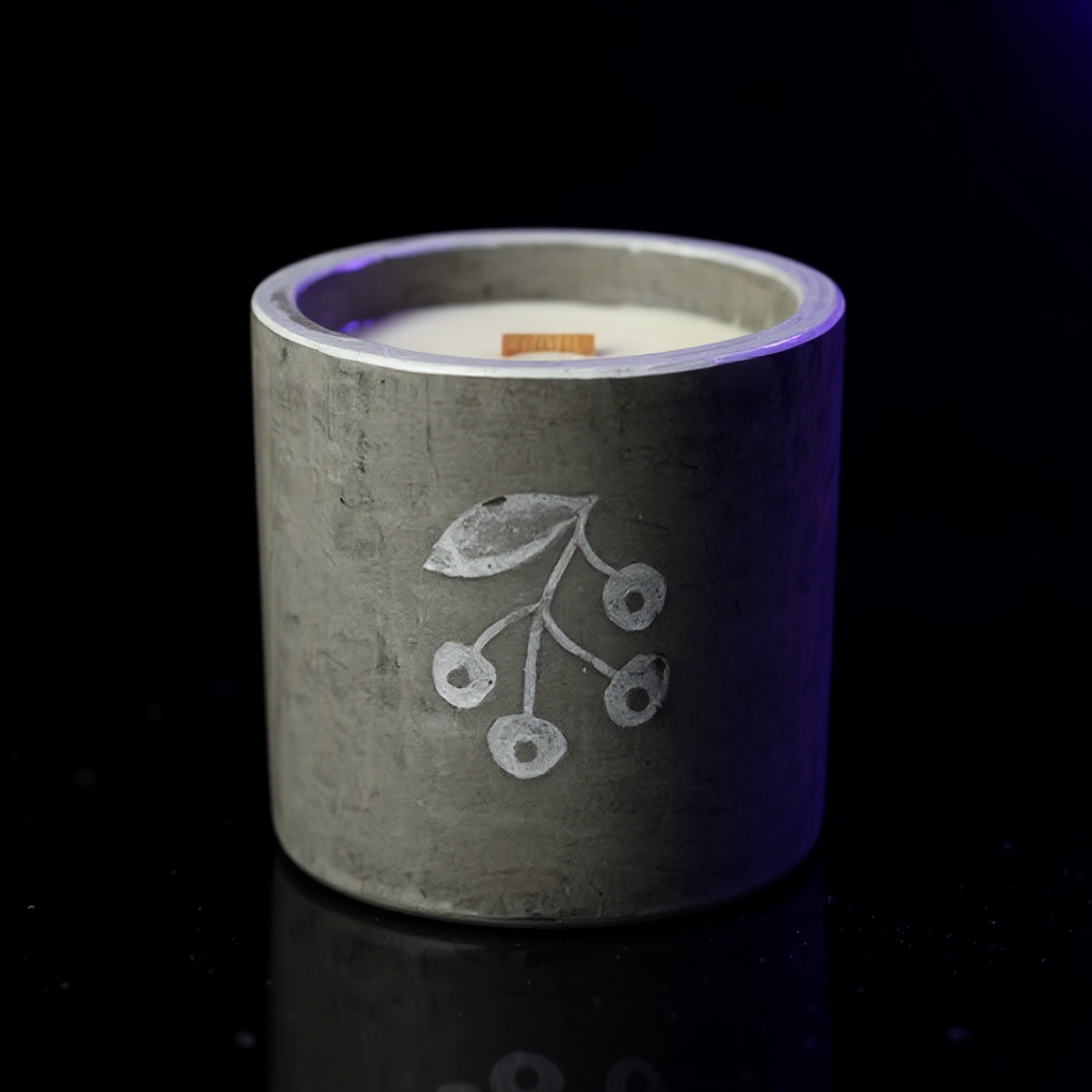 Med Concrete Soy Candle - Berrys - Juniper & Sweet Gin
