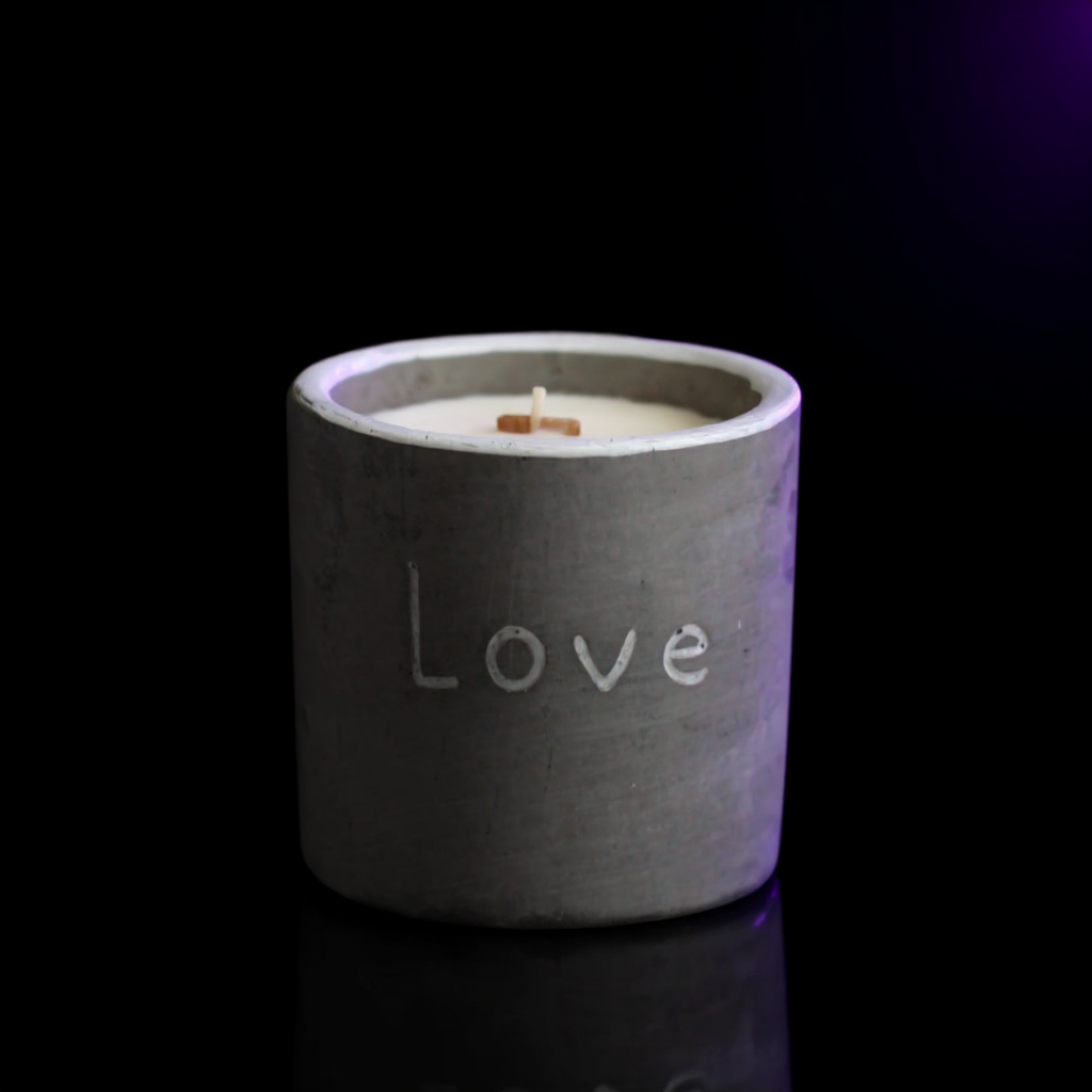 Med Concrete Soy Candle - Love - Purple Fig & Casis